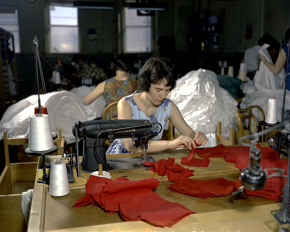 garment factory sewing machine