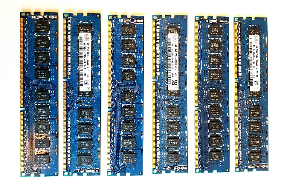 RAM memory module**